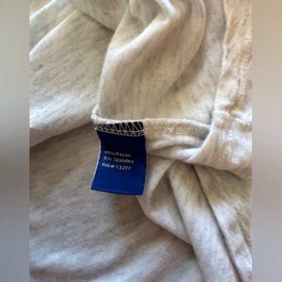 Apt. 9 Sequins and Glitter Size Small Top - Picture 8 of 9